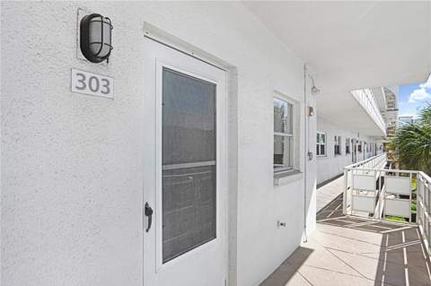 5603 80th Street #303, St Petersburg FL - photo 8 of 29
