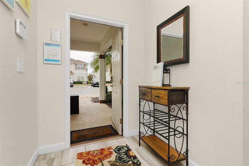 4 bedroom Townhouse at 3148 Pequod Place, Storey Lake Ph 1B-2A, Kissimmee — photo 3