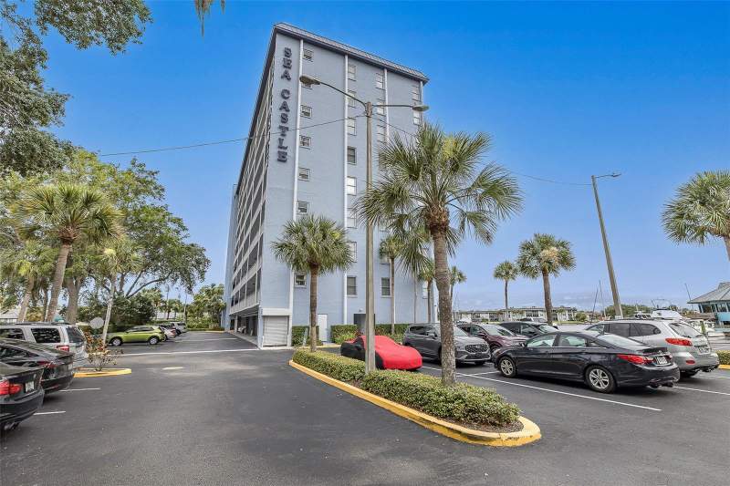 2 bedroom Condominium at 4939 Floramar Terrace #312, Sea Castle Condo, New Port Richey — photo 3