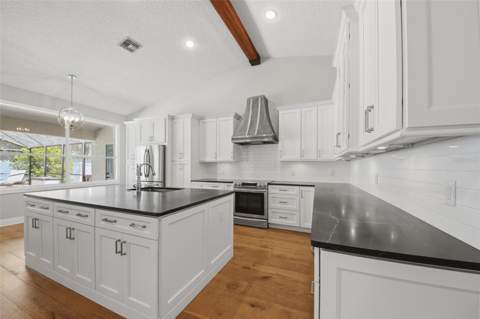 5741 Bay Side Drive, Orlando FL - photo 15 of 41