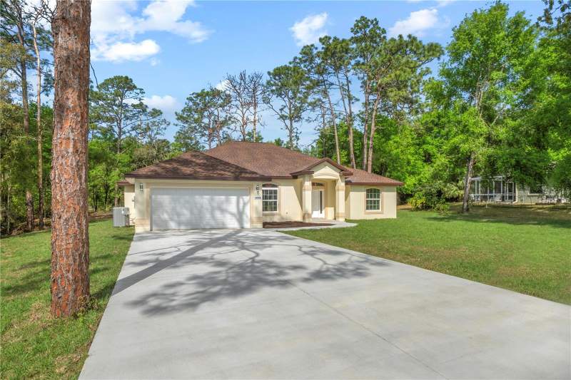 4 bedroom Single Family Residence at 19939 SW 96th Place, Rainbow Springs Country Club, Dunnellon — photo 4
