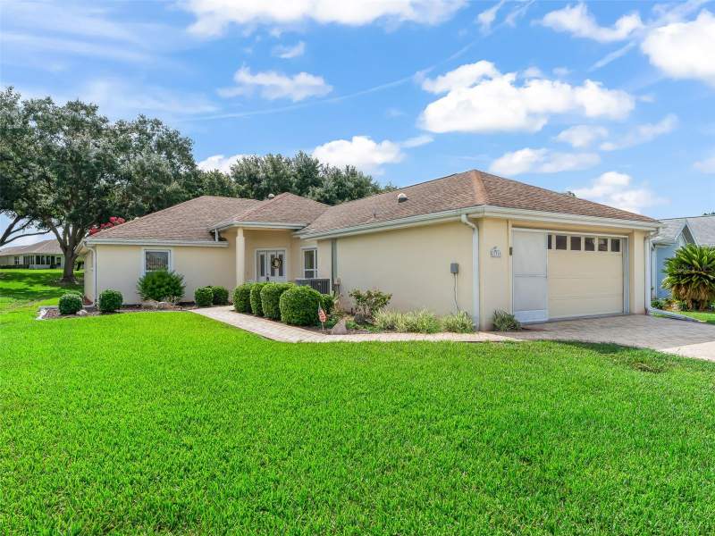 2 bedroom Villa at 17719 SE 114th Court, Stonecrest, Summerfield — photo 3
