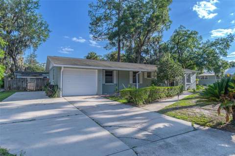 703 NE 6th Place, Gainesville FL - photo 6 of 30