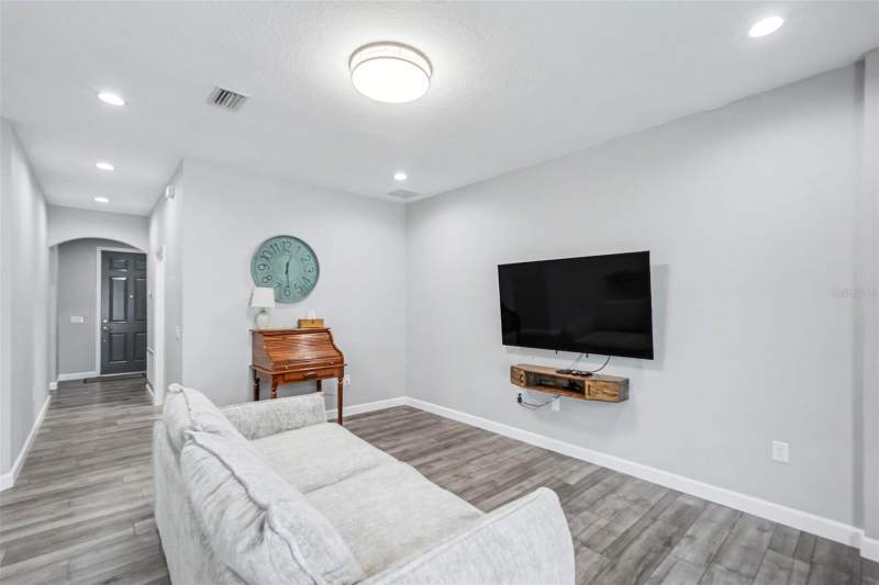 3 bedroom Single Family Residence at 8410 Indian Laurel Lane, Spring Ridge, Brooksville — photo 4