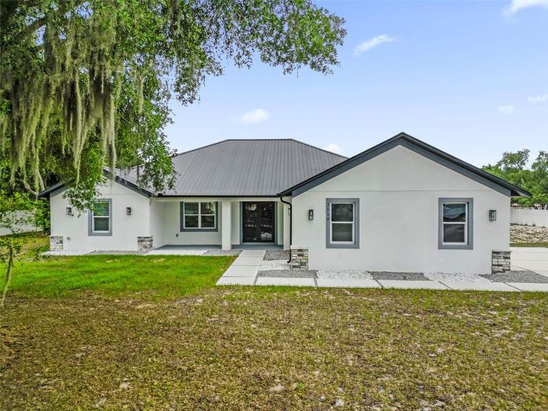 4 bedroom Single Family Residence at 2510 LAKE FRONT DRIVE, WALK IN WATER LAKE ESTATES PH 01, LAKE WALES — photo 1