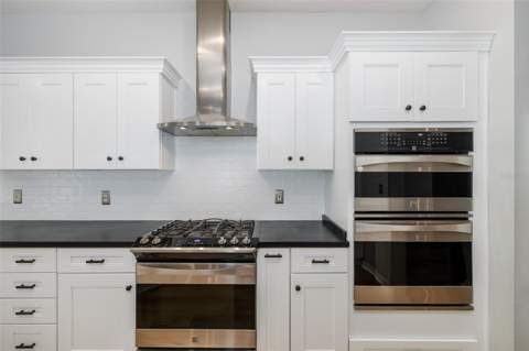 12709 Westwood Lakes Boulevard, Tampa FL - photo 15 of 76