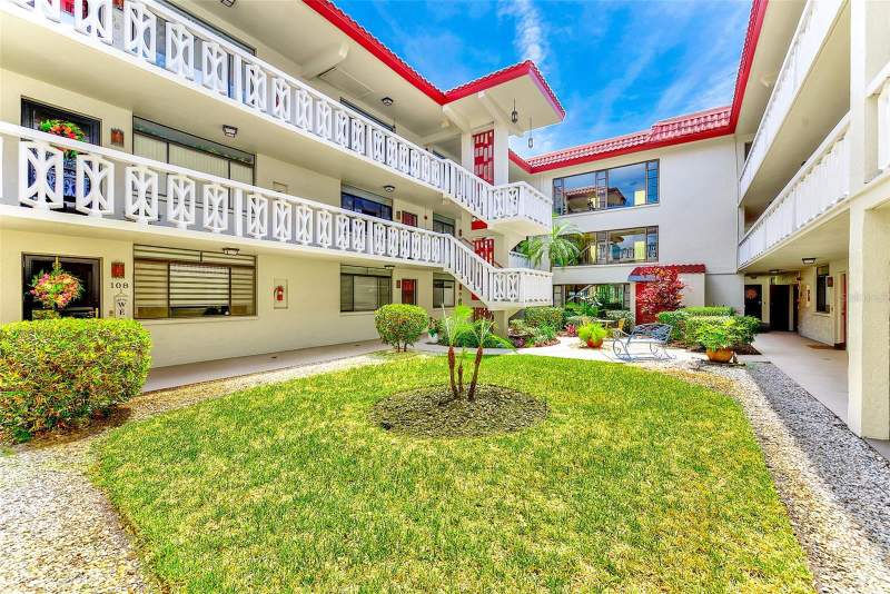 1 bedroom Condominium at 2612 PEARCE DRIVE #209, SEVILLE CONDO 8, CLEARWATER — photo 5