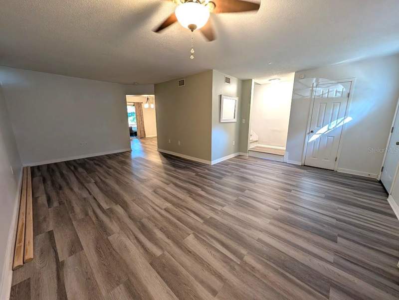 3 bedroom Townhouse at 501 SW 75th Street #A6, Cricket Club Condo, Gainesville — photo 3