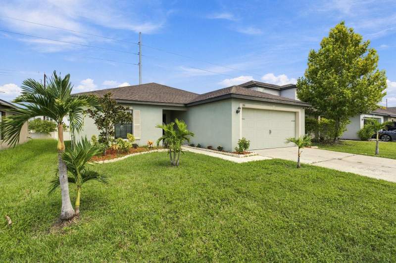 810 CHATHAM WALK DRIVE home for sale in Wynnmere West