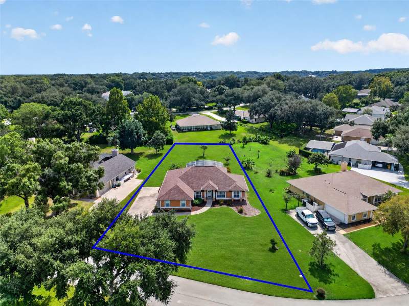 3 bedroom Single Family Residence at 11340 Preston Cove Rd, Preston Cove Sub, Clermont — photo 3