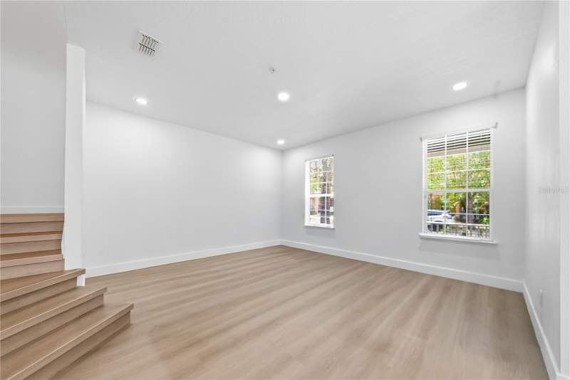 3 bedroom Townhouse at 10359 Lake District Lane #58B, Villas/East Park, Orlando — photo 4