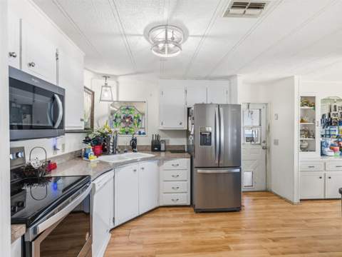 7402 Cascade Drive, Hudson FL - photo 13 of 31