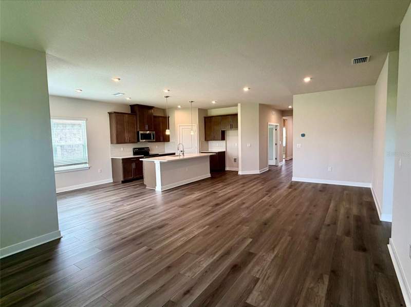 3 bedroom Single Family Residence at 2578 White Ladyfish Road, Cypress Ridge Ranch, Wimauma — photo 4