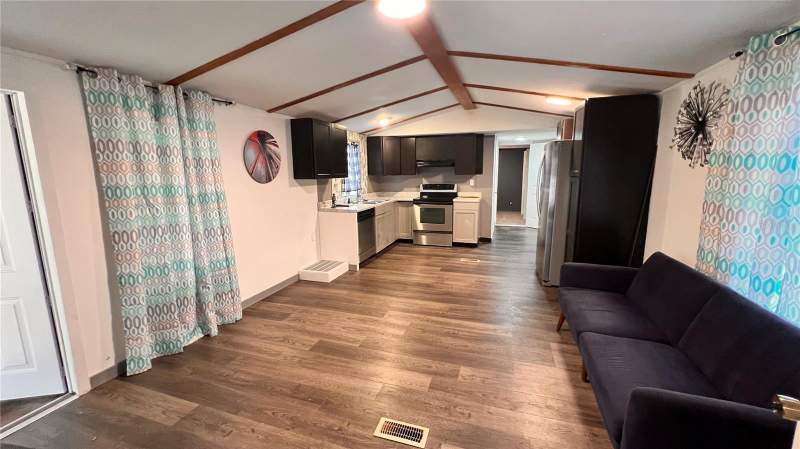2 bedroom Manufactured Home at 4228 Athens Avenue, Sunshine Park, New Port Richey — photo 5