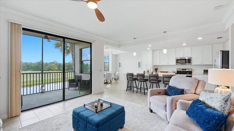 2 bedroom Condominium at 17810 Gawthrop Drive #203, Lakewood National, Lakewood Ranch — photo 5