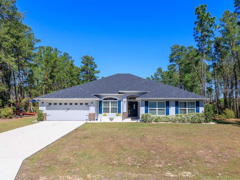 4 bedroom Single Family Residence at 4585 SW 112th Lane, Ocala Waterway Estates, Ocala — photo 2