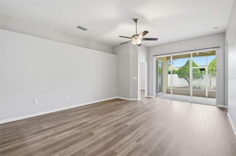427 Fern Gulley Drive, Seffner FL - photo 8 of 51