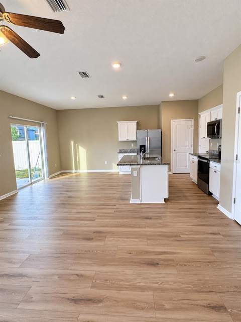 35139 White Water Lily Way, Zephyrhills FL - photo 11 of 37