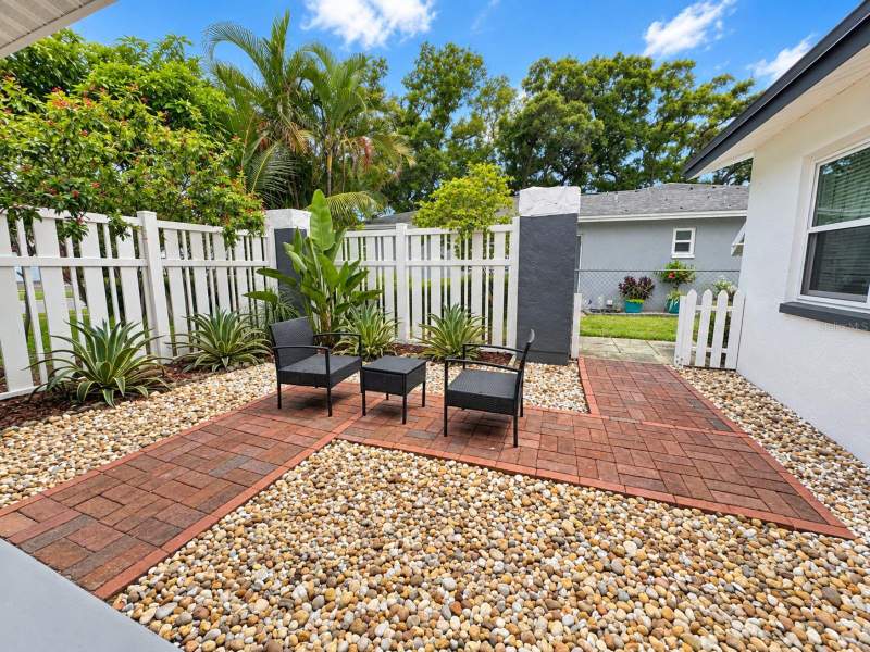 4 bedroom Single Family Residence at 7035 Orkney Avenue, Bonnie Bay Unit One, St Petersburg — photo 5