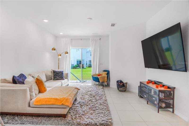 4 bedroom Townhouse at 3510 Beau Road, Bella Parc Twnhms, Kissimmee — photo 4
