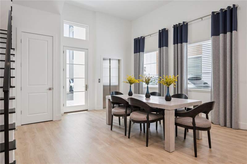3 bedroom Townhouse at 512 W Swoope Avenue, Vilasa Twnhms, Winter Park — photo 2