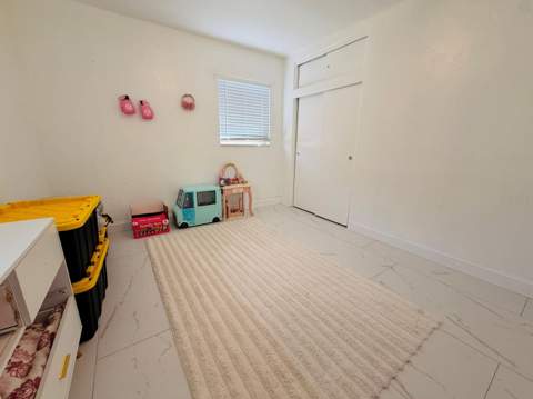 6083 50th Avenue, Kenneth City FL - photo 6 of 12