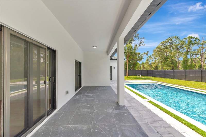 3 bedroom Single Family Residence at 7511 Blutter Road, Port Charlotte Sub 26, North Port — photo 5
