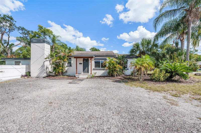 3 bedroom Single Family Residence at 1702 E Knollwood Street, Riverbend Manor, Tampa — photo 4