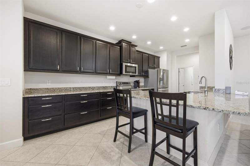 4 bedroom Single Family Residence at 5514 69th Place, Oakleaf Hammock Ph V, Ellenton — photo 2