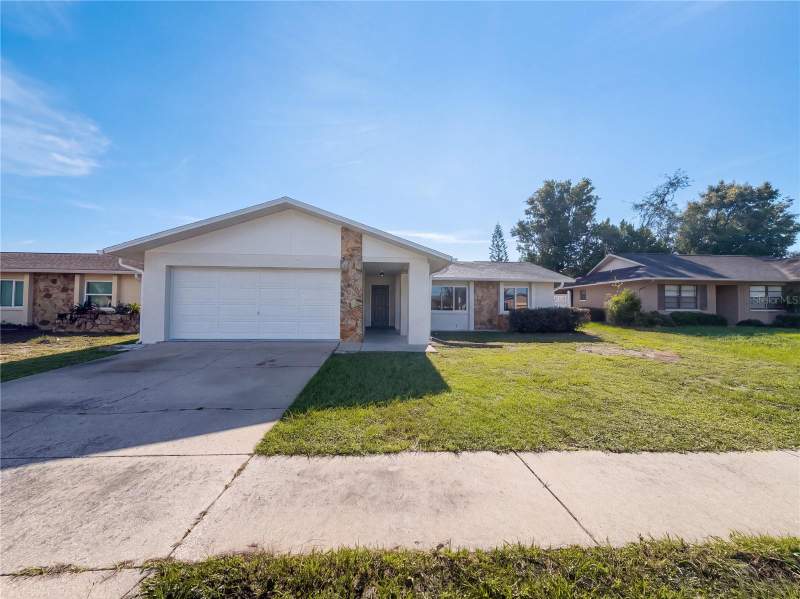 3 bedroom Single Family Residence at 11312 Possum Trail, Bear Creek Sub, Port Richey — photo 2
