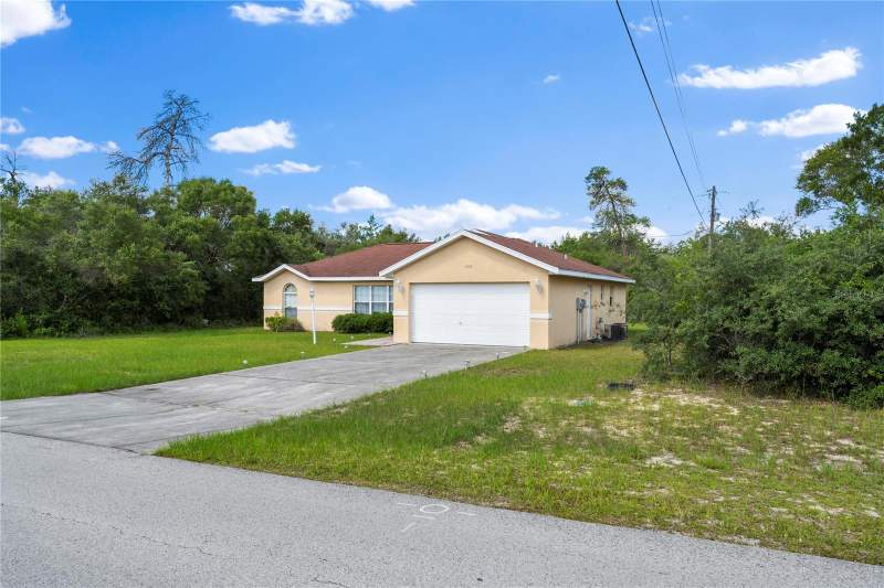 3 bedroom Single Family Residence at 14476 SW 29th Terrace, Marion Oaks Un 01, Ocala — photo 2