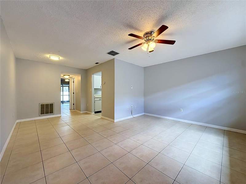 1 bedroom Condominium at 2474 Enterprise Road #3, Villas At Countryside The, Clearwater — photo 5