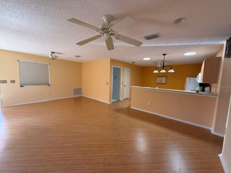2 bedroom Single Family Residence at 2459 Laurel Bay Lane, Villages Of Sumter Swainwood Villas, The Villages — photo 3