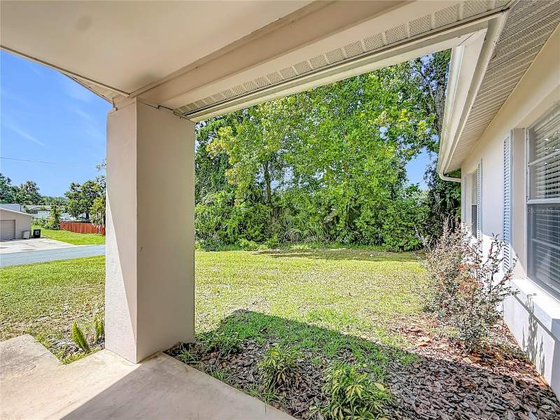 2 bedroom Single Family Residence at 5583 W Cagney Loop, Campbell Woods Unit 02, Homosassa — photo 4