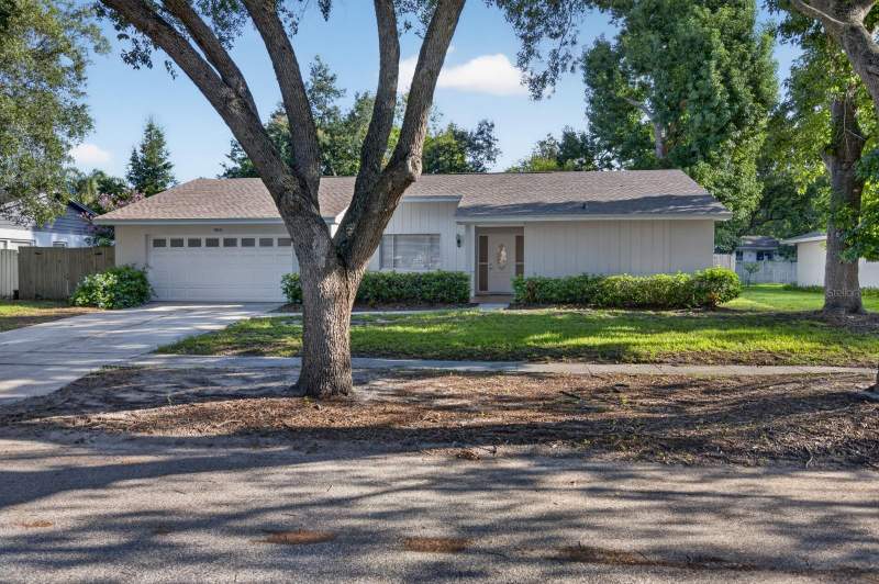 4 bedroom Single Family Residence at 8511 Shady Glen Drive, Sand Lake Hills Sec 07A, Orlando — photo 4