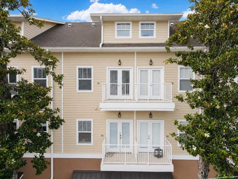 2 bedroom Condominium at 1500 NW 4th Avenue #311, Lionsgate Condo, Gainesville — photo 2