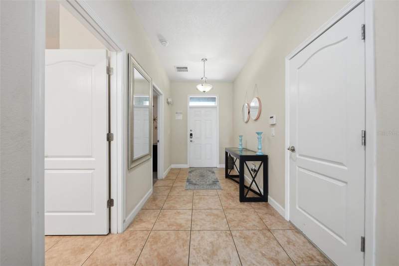 7 bedroom Single Family Residence at 1416 Moon Valley Drive, Stoneybrook South Ph 1, Davenport — photo 3
