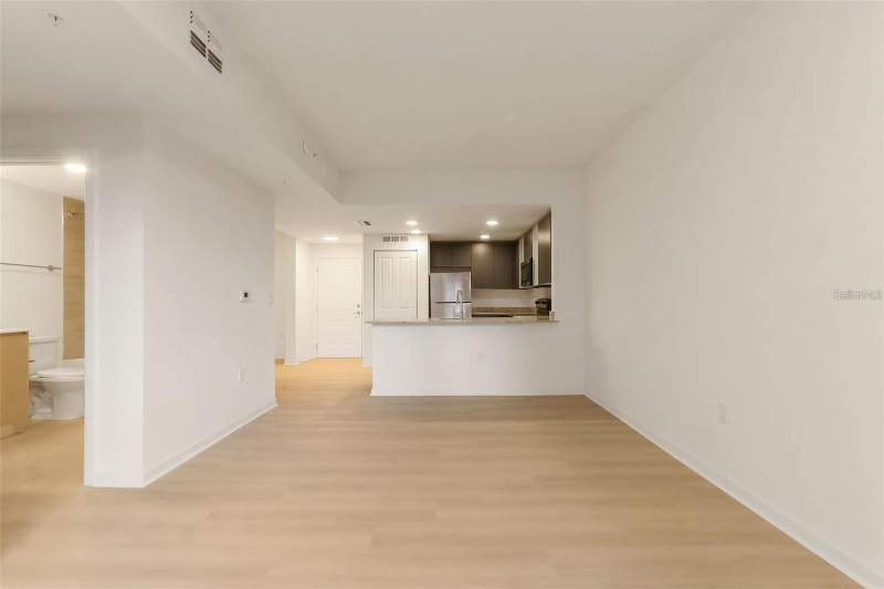 1 bedroom Condominium at 5587 MILLENIA PARK BLVD #515, MILLENIA PARK, ORLANDO — photo 3