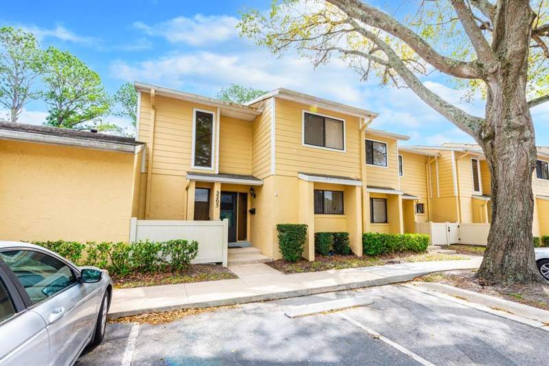 Dover Green Condo