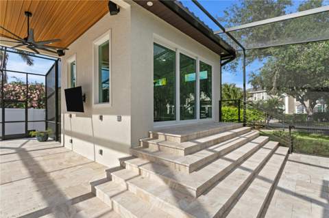 1230 Darlington Oak Circle, St Petersburg FL - photo 10 of 53