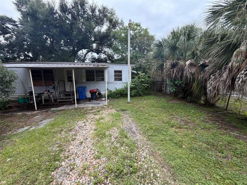 2 bedroom Mobile Home at 7023 50th Avenue, Speedway Park, Tampa — photo 2