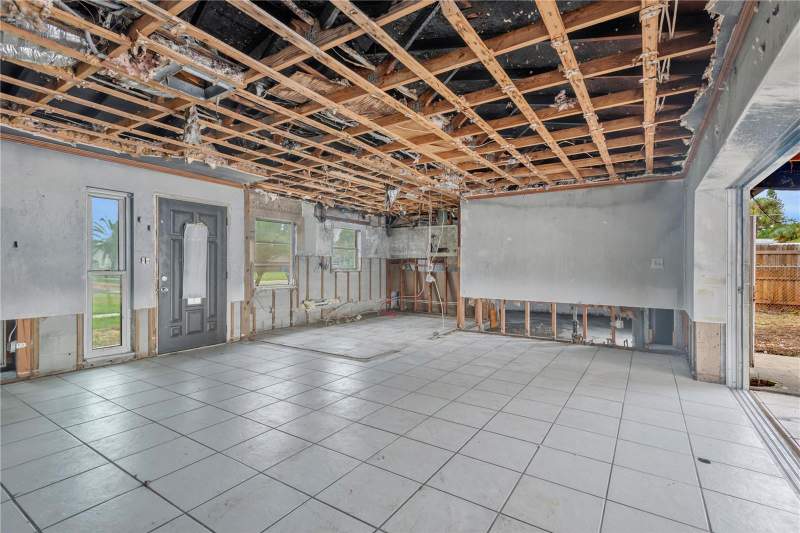 3 bedroom Single Family Residence at 6320 Fairway Boulevard, Apollo Beach Unit One Pt One, Apollo Beach — photo 5