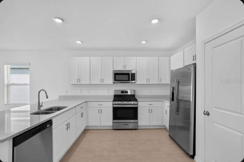 3 bedroom Single Family Residence at 9316 Chiswell Trail, Cove At Coasterra, Palmetto — photo 2
