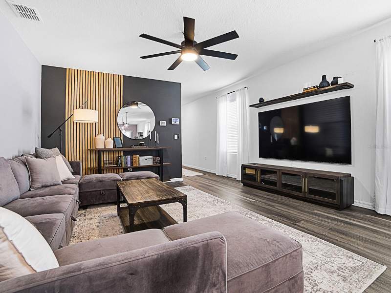 4 bedroom Single Family Residence at 6149 Galloping Drive, Windrose, Apopka — photo 3