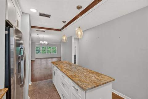 5750 80th Street #D307, St Petersburg FL - photo 8 of 27