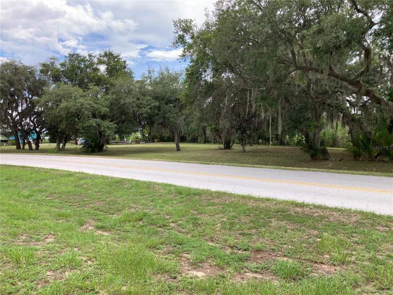 3 bedroom Mobile Home at 9000 Laws Road, Postal Colony 28-23-25, Clermont — photo 3