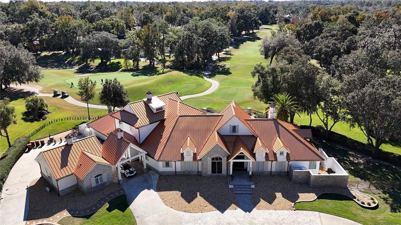 4 bedroom Single Family Residence at 7387 SE 12th Circle, Country Club/Ocala Un 02, Ocala — photo 5