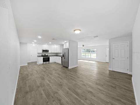 4943 Mockingbird Drive, Dade City FL - photo 9 of 45
