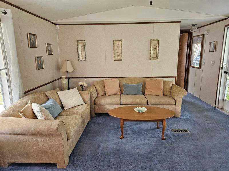 2 bedroom Manufactured Home at 1340 SAWDUST TRAIL, MARYDIA, KISSIMMEE — photo 5