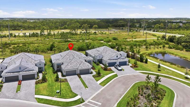 2 bedroom Villa at 2321 Blue Mahoe Lane, Windward/Lakewood Ranch Ph 2 R, Sarasota — photo 2